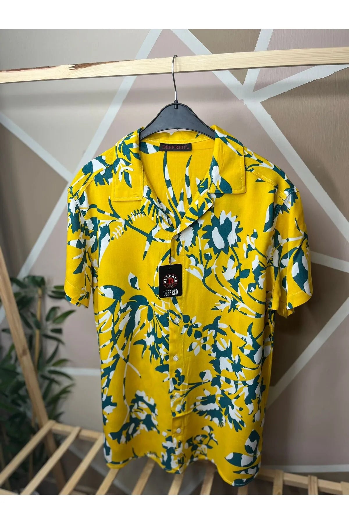 Erkek Apaş Yaka Desenli Viskonlu Gömlek